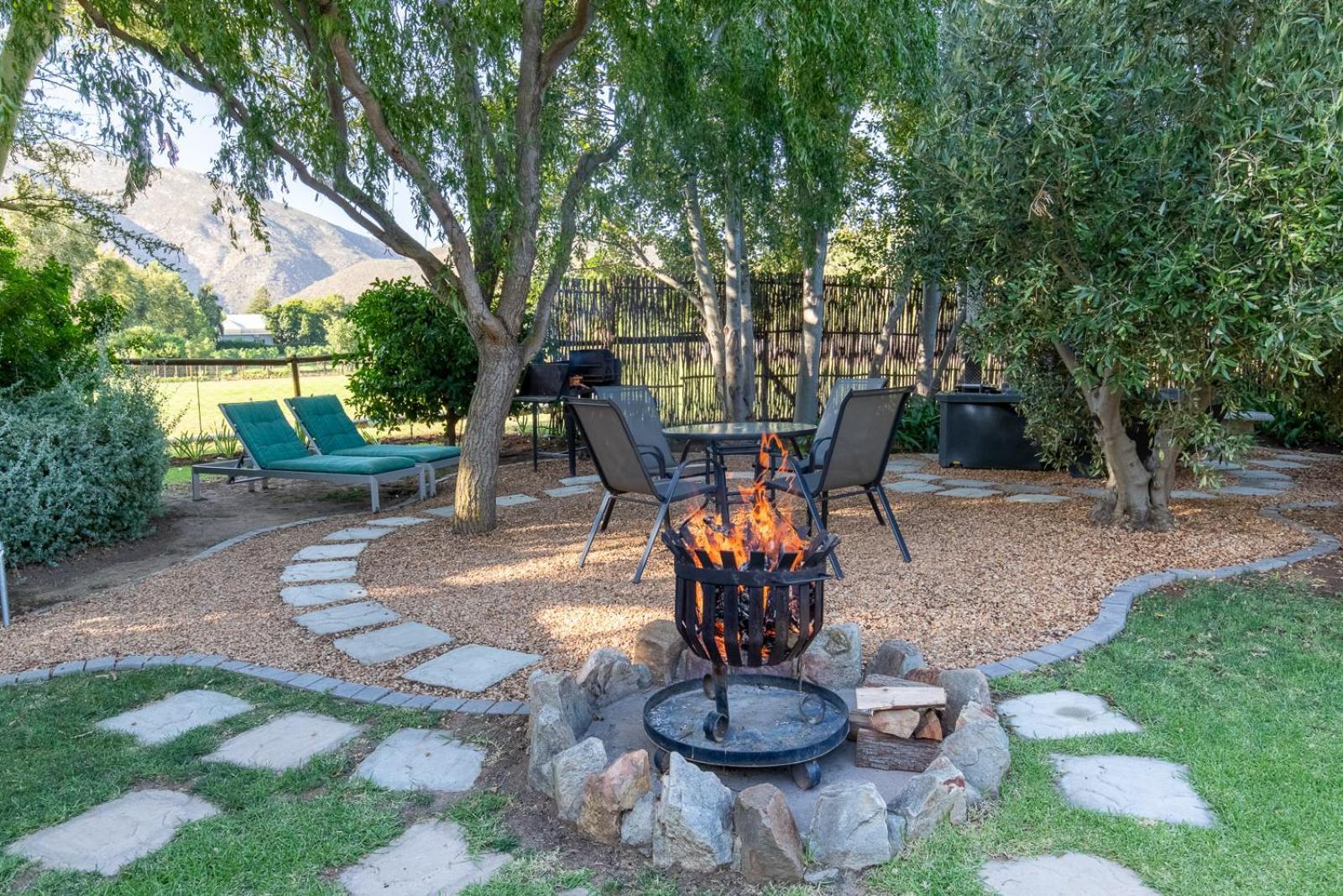 Klein Nektar Cottage Montagu Εξωτερικό φωτογραφία
